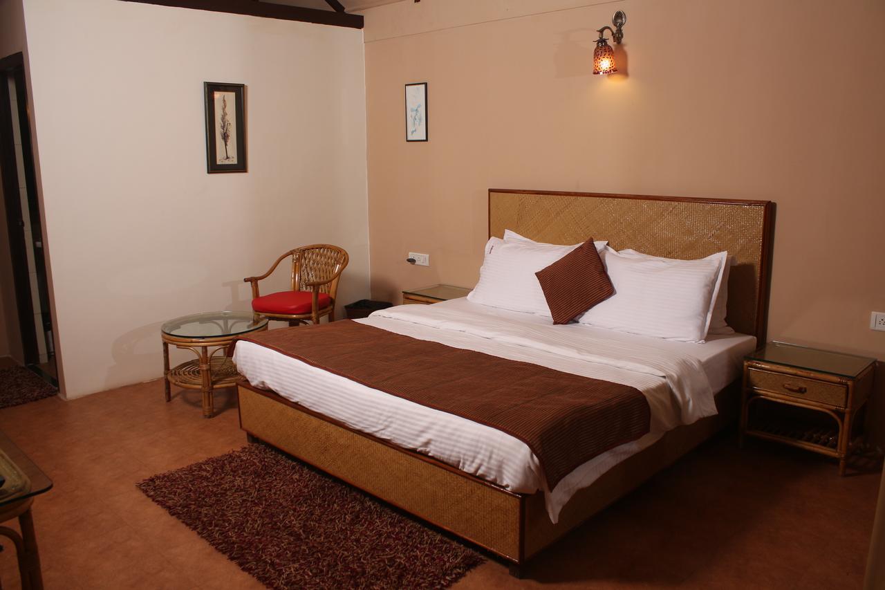 Antara Goa Hotel Marmagao Екстериор снимка