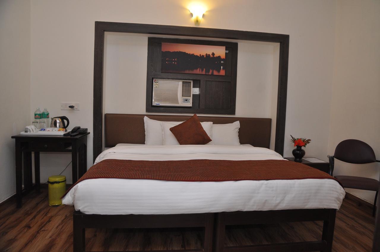 Antara Goa Hotel Marmagao Екстериор снимка